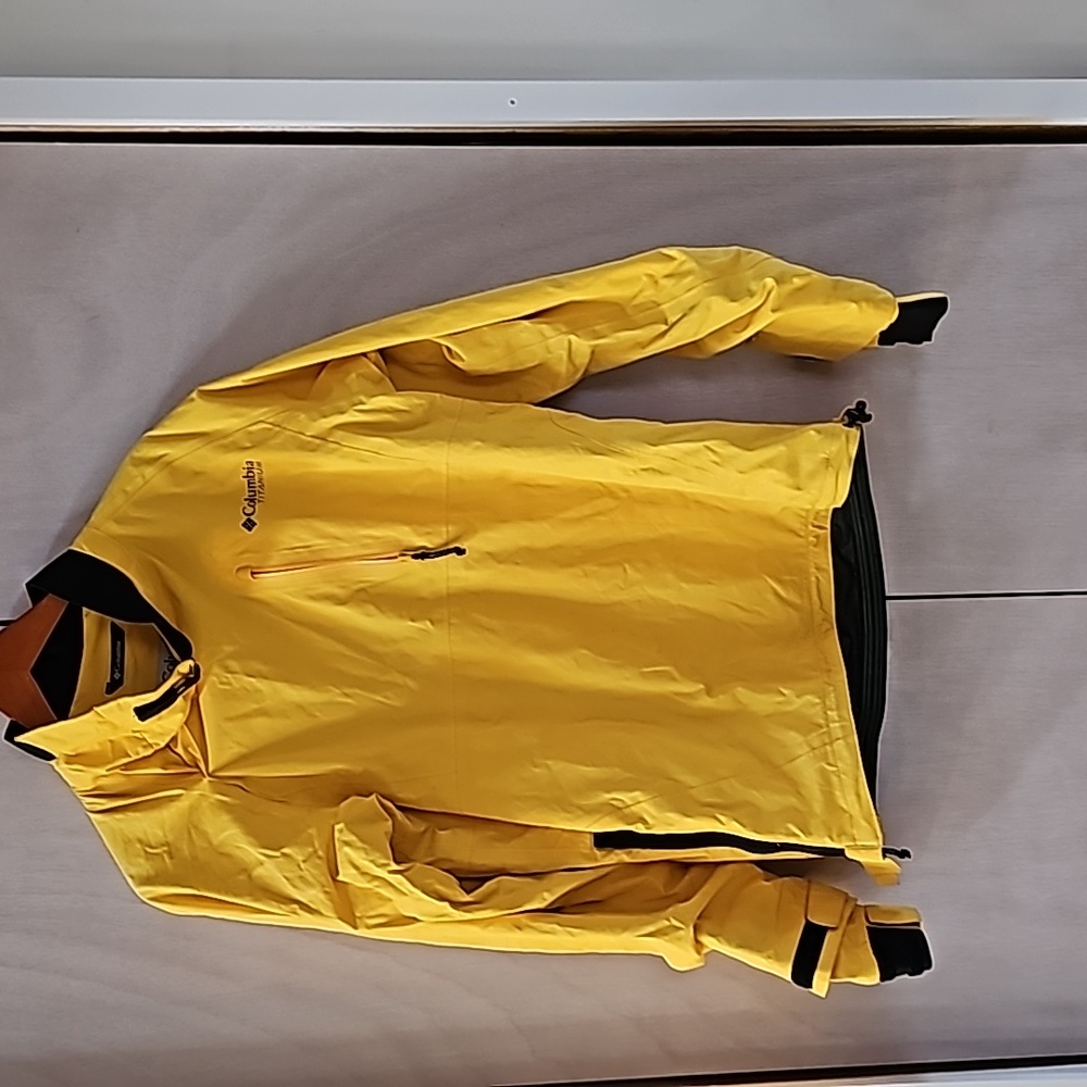 Columbia  omnitech jacket